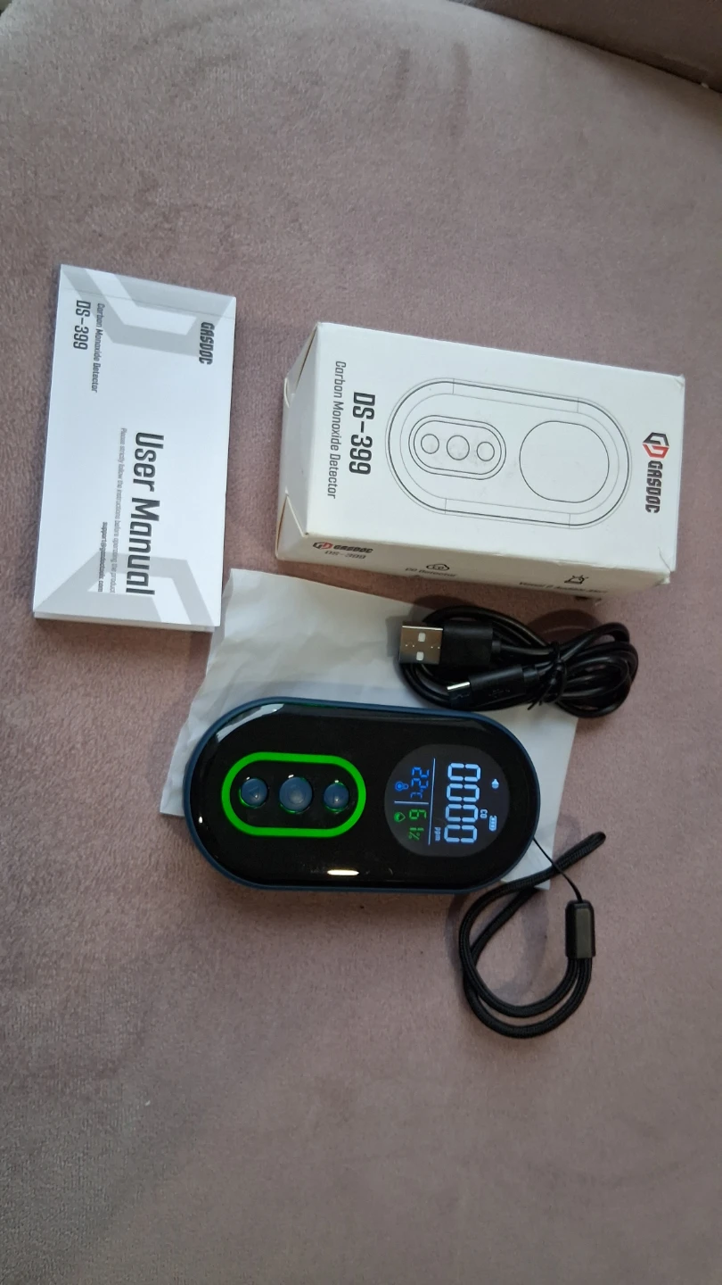 CO detector Portable Travel RV Car Truck Hotel, Rechargeable - photo 2