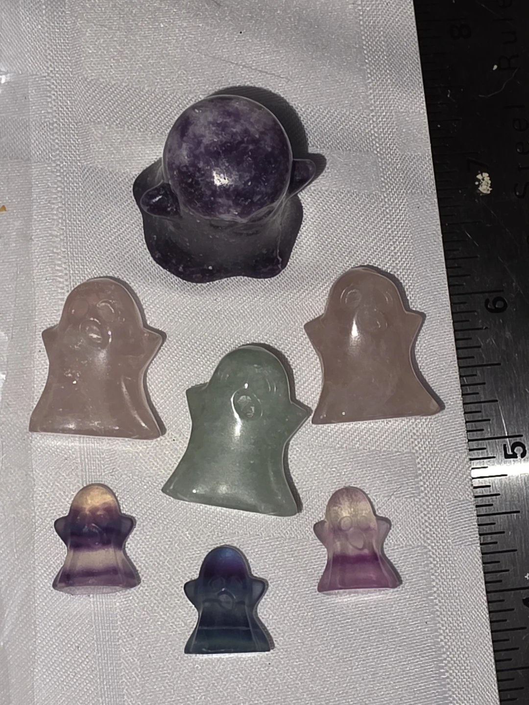 Set of 7 Carved Crystal Ghost Figurines - photo 2