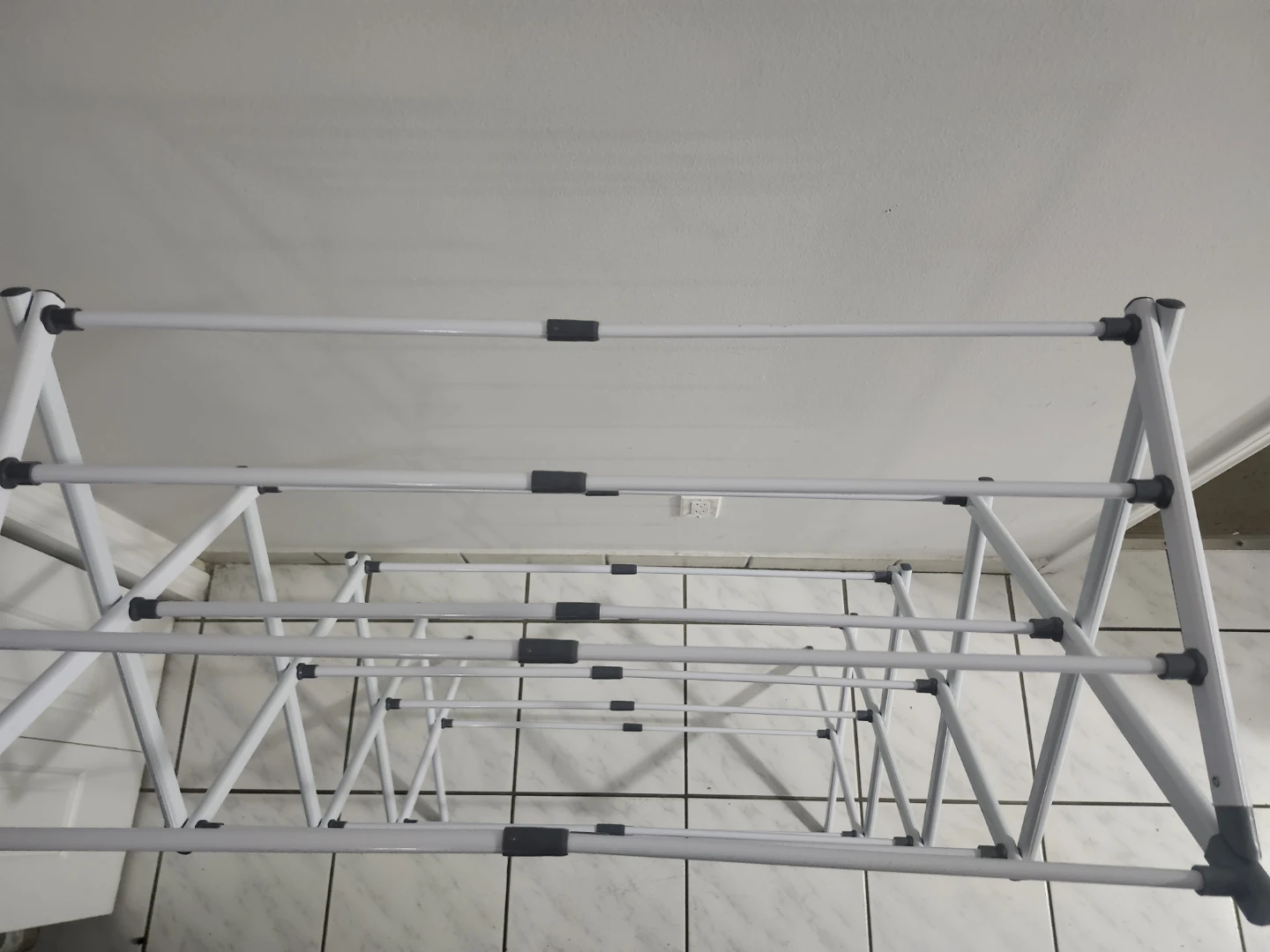 White metal drying rack - photo 5
