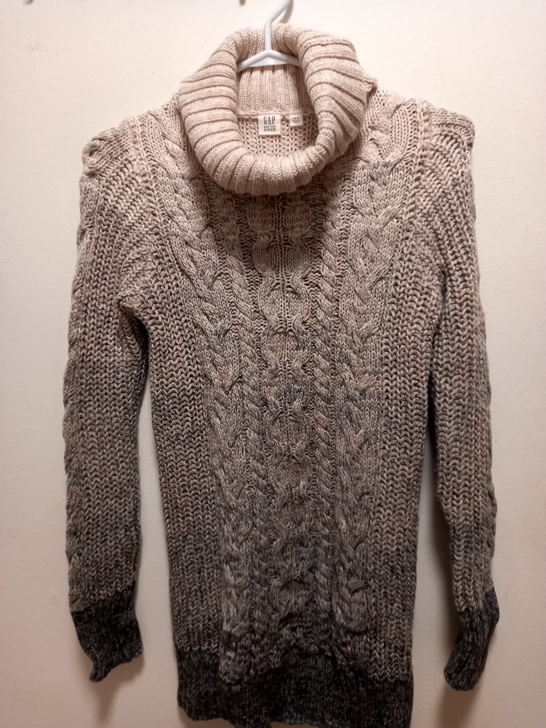 Gap Cable Knit Turtleneck Sweater