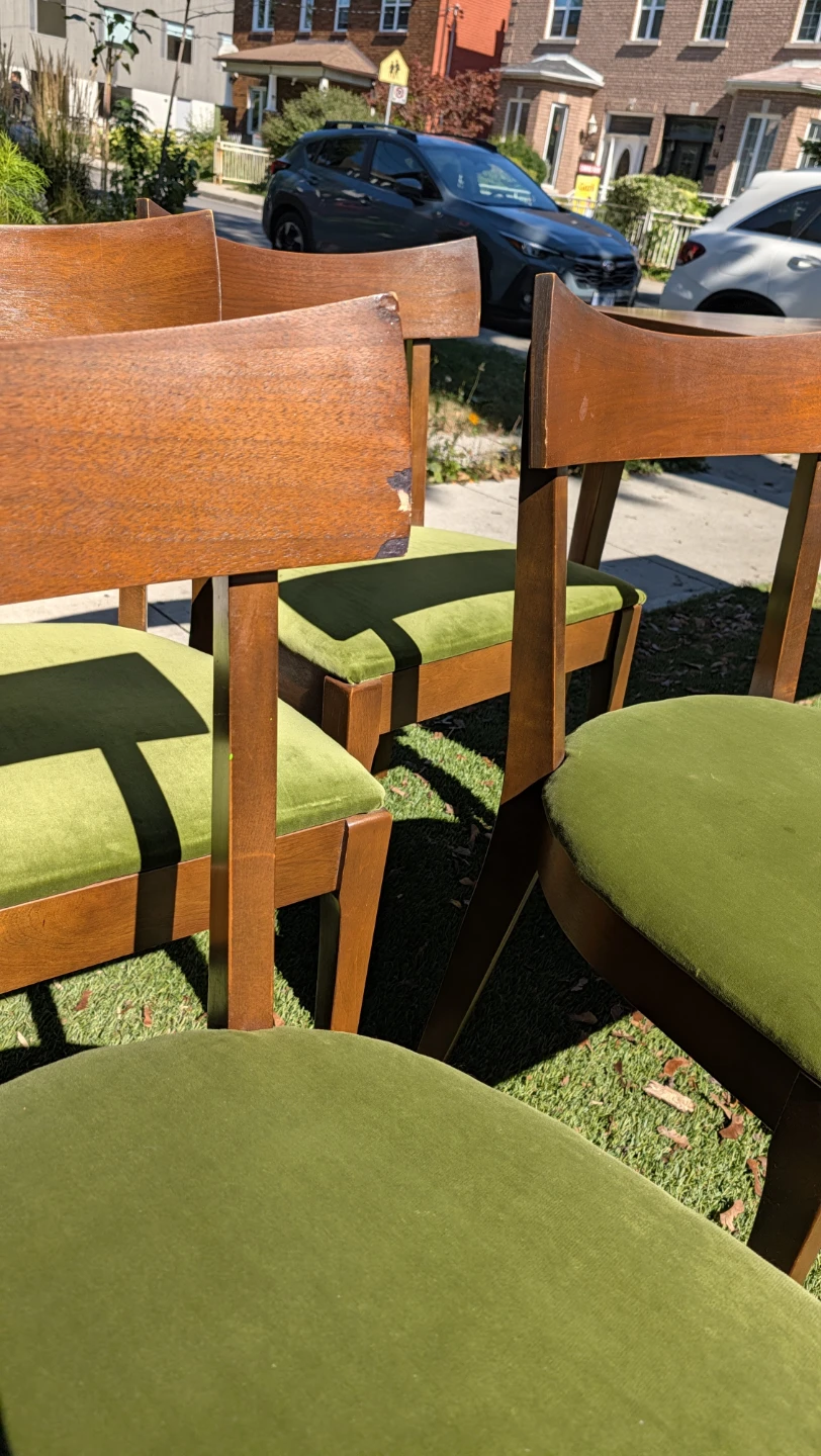 Mid-Century Modern Dining Set with 4 Chairs - photo 2