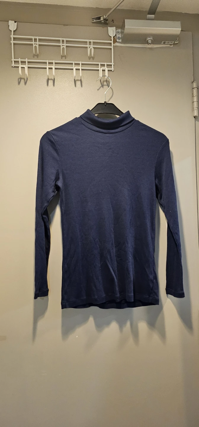 Brand new Navy Blue Turtleneck Long Sleeve Shirt