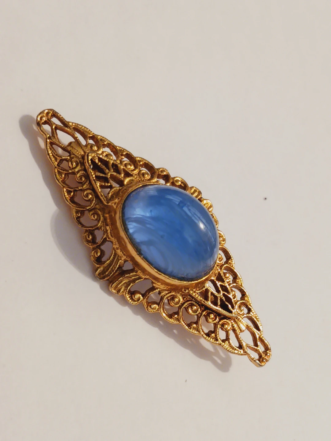 Gold Gilt Filigree Blue Swirling Gemstone Cabochon Brooch - photo 2