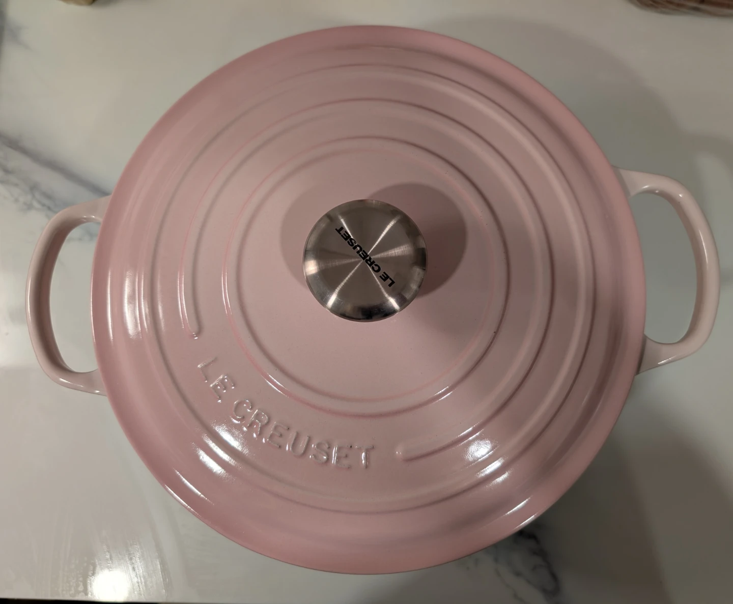 Le Creuset Signature Round Casserole Shell Pink 6.7 L