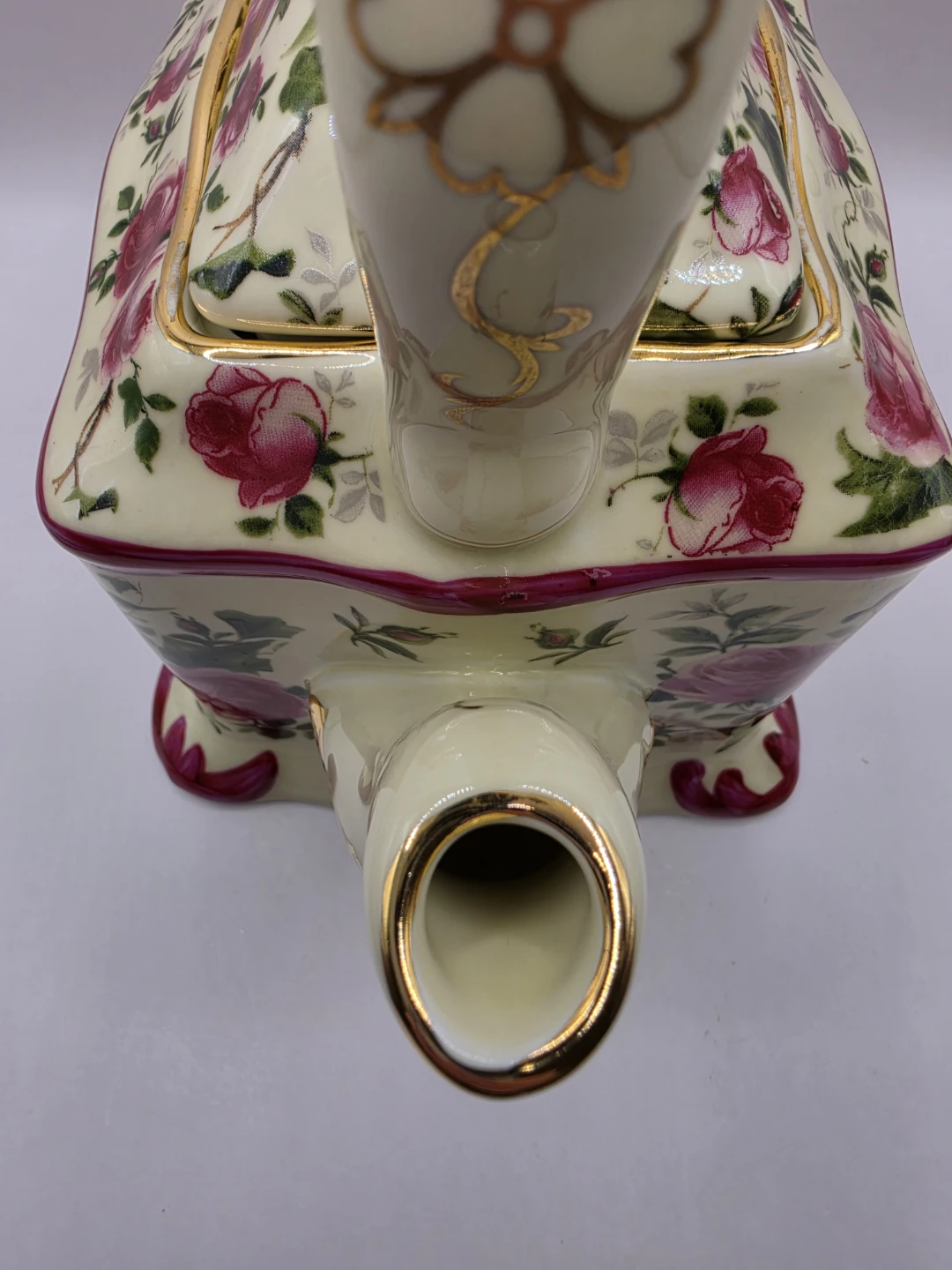 Vintage Crown Dorset Staffordshire Carriage Style Floral Teapot - photo 3