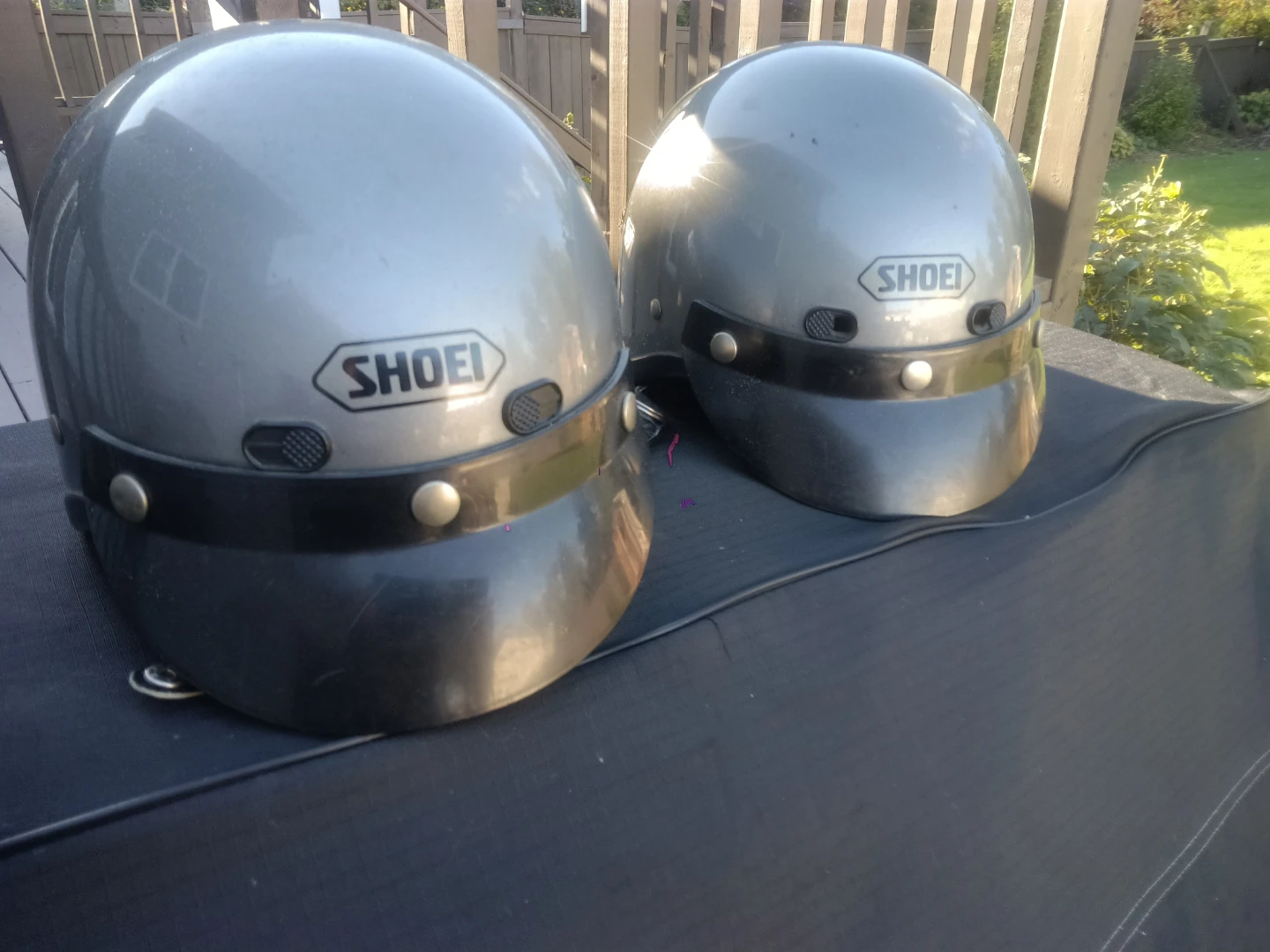Two Shoei motorcycle helmets - photo 5