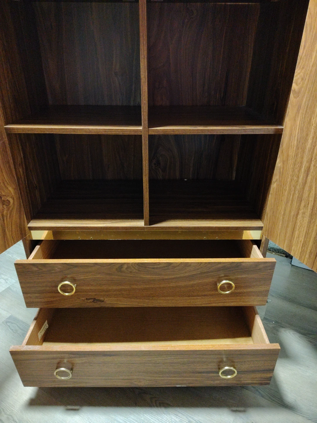 Wood cabinet with drawers - photo 3