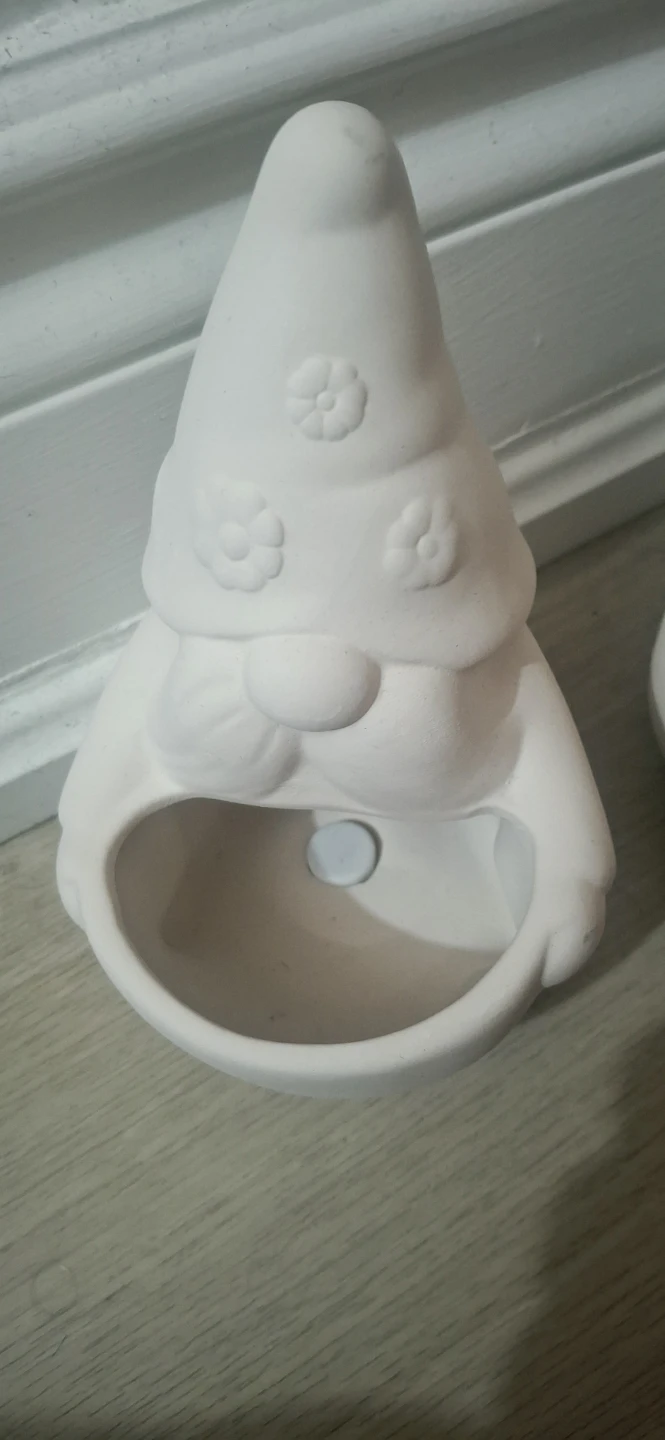 Ceramic Garden Gnome Planters.$3 each - photo 4