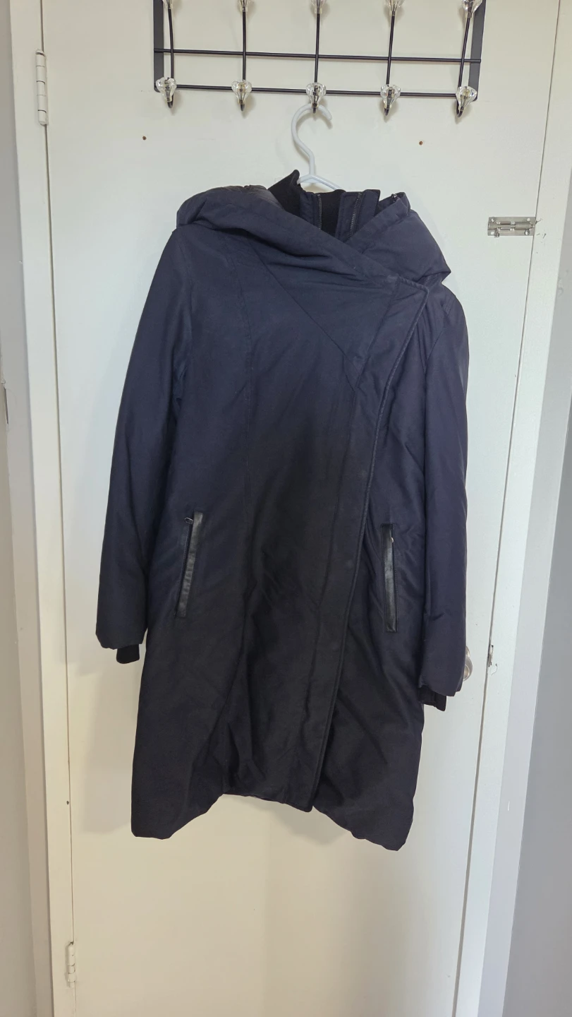 Mackage Down Parka Medium - photo 3