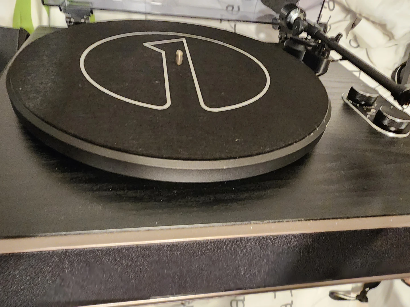 Pro-Ject Play One Turntable - photo 3
