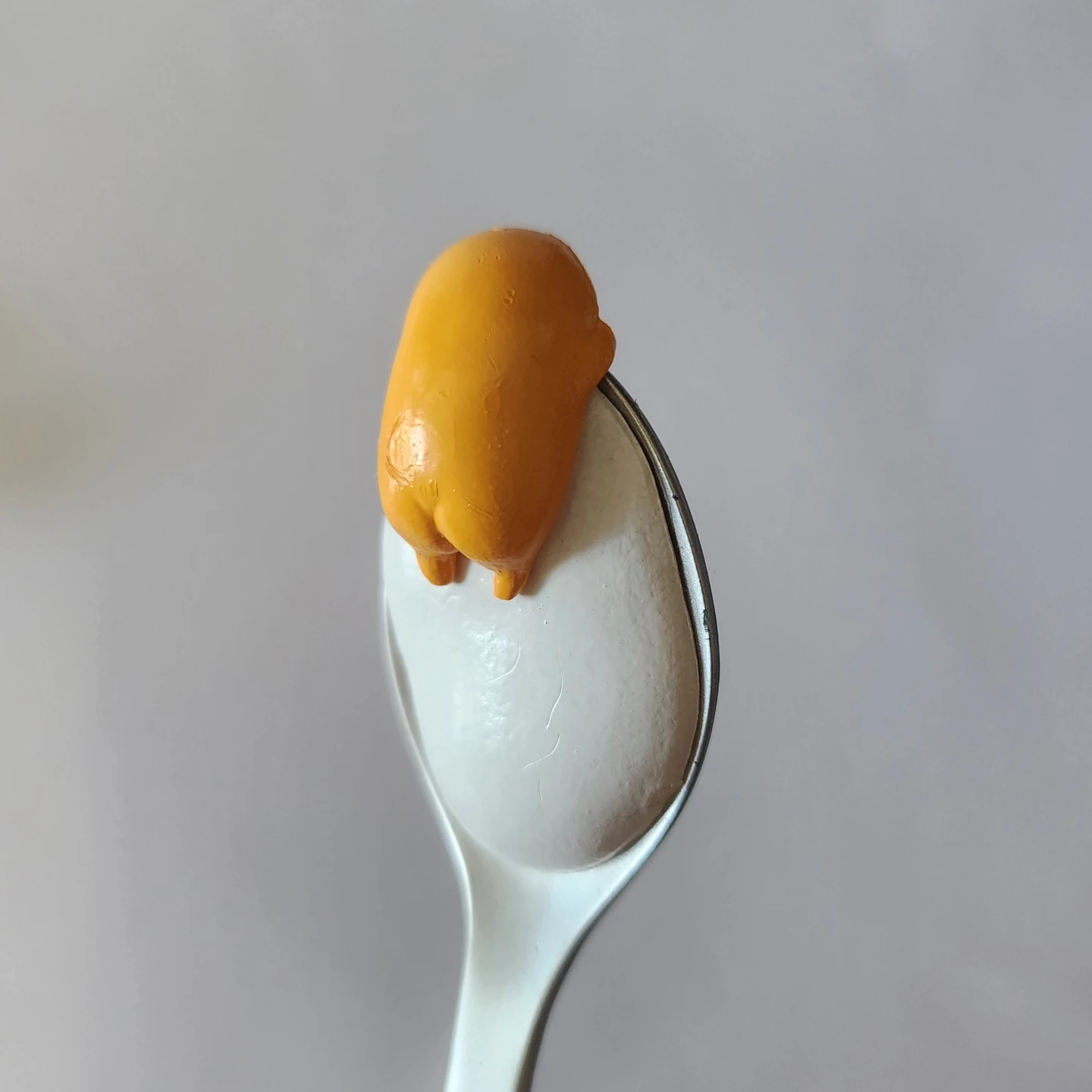 Gudetama Character Keychain - photo 2