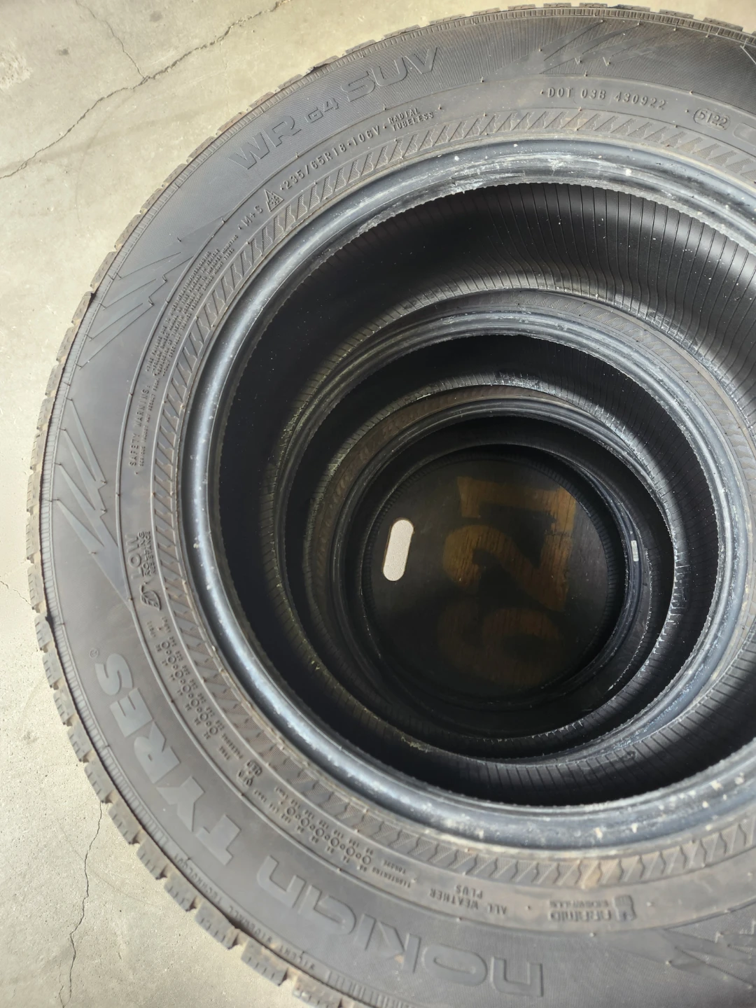 100km driven 4 Nokian Tyres all weather SUV 235/65R18 - photo 4