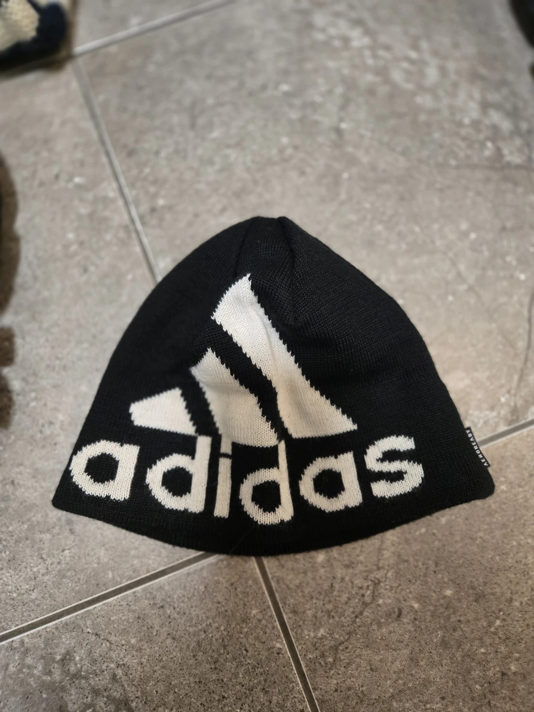 Adidas Knit Beanie for boy - photo 2