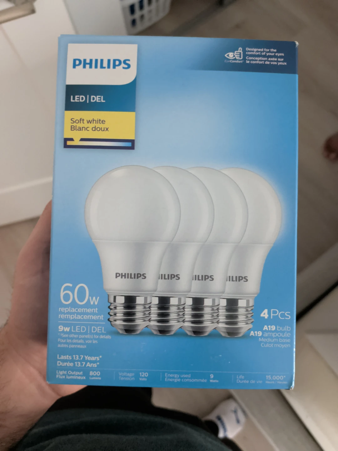 Philips LED A19 Light Bulbs 4 Pack