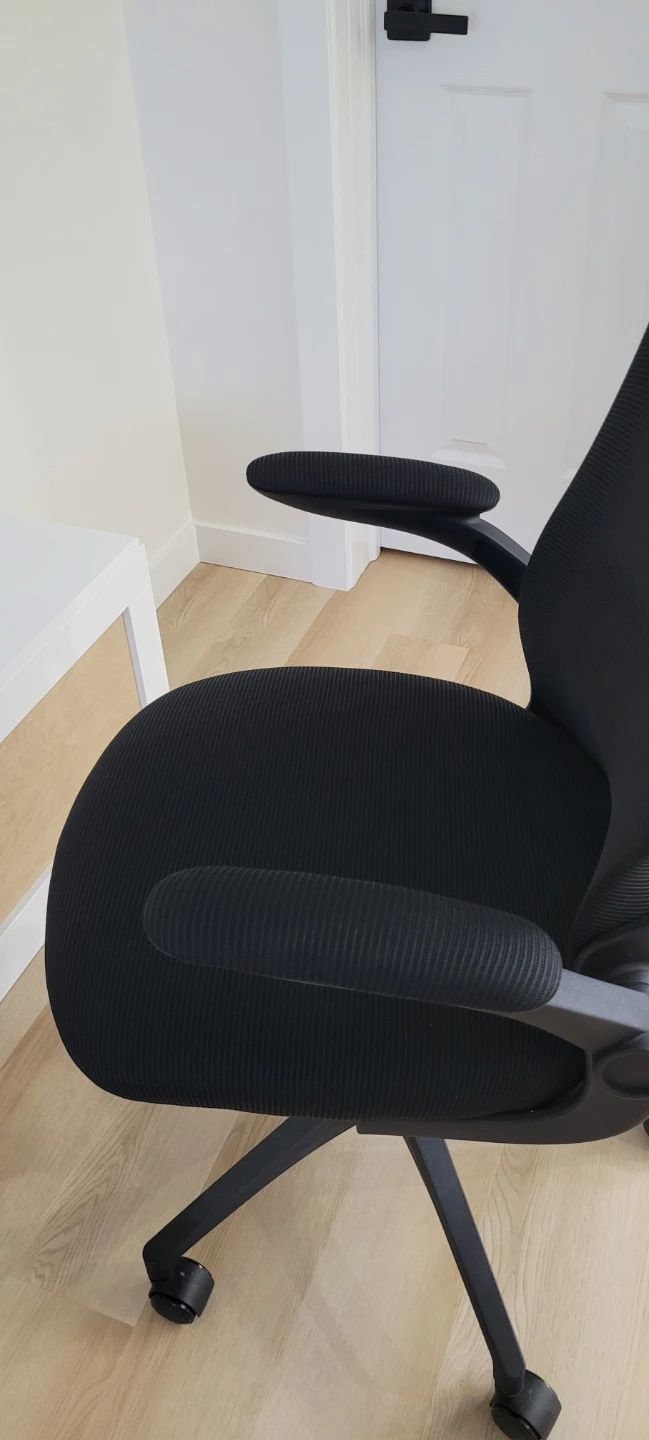 Black Ergonomic Office Chair - photo 5