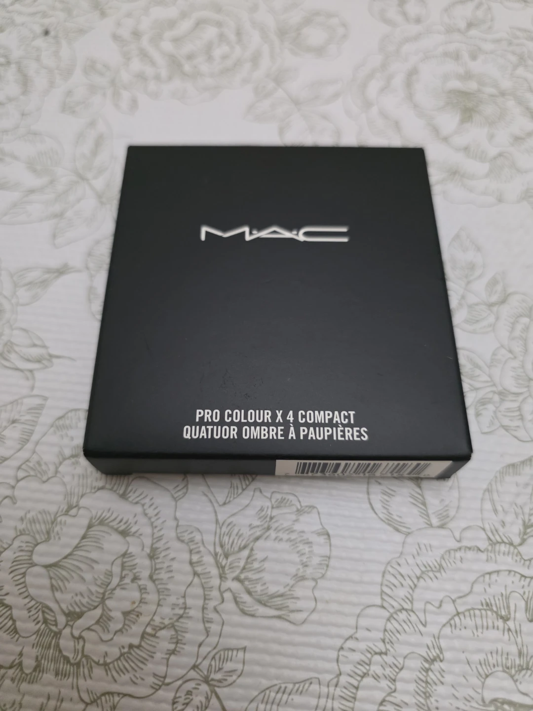MAC Pro Colour X 4 Compact