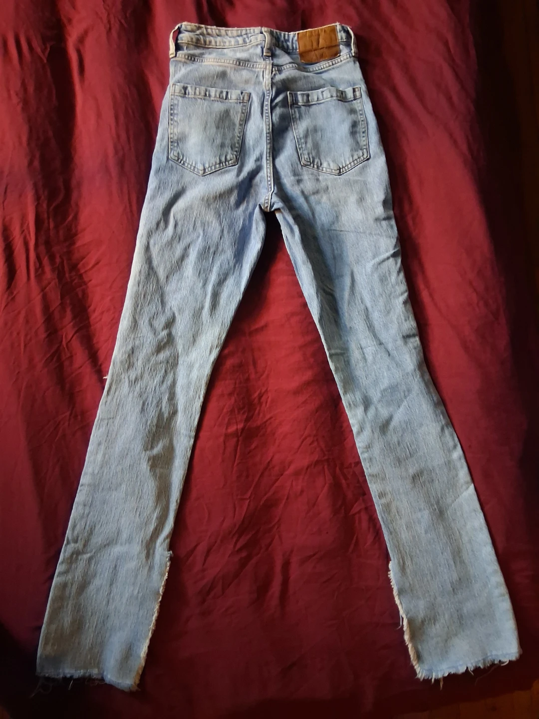Zara Light Wash Distressed Jeans - photo 2