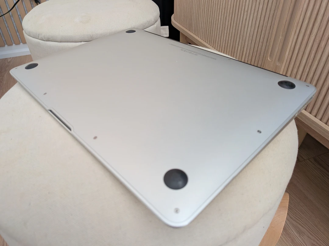 Macbook Air 13" Mid-2013, works perfect - photo 3