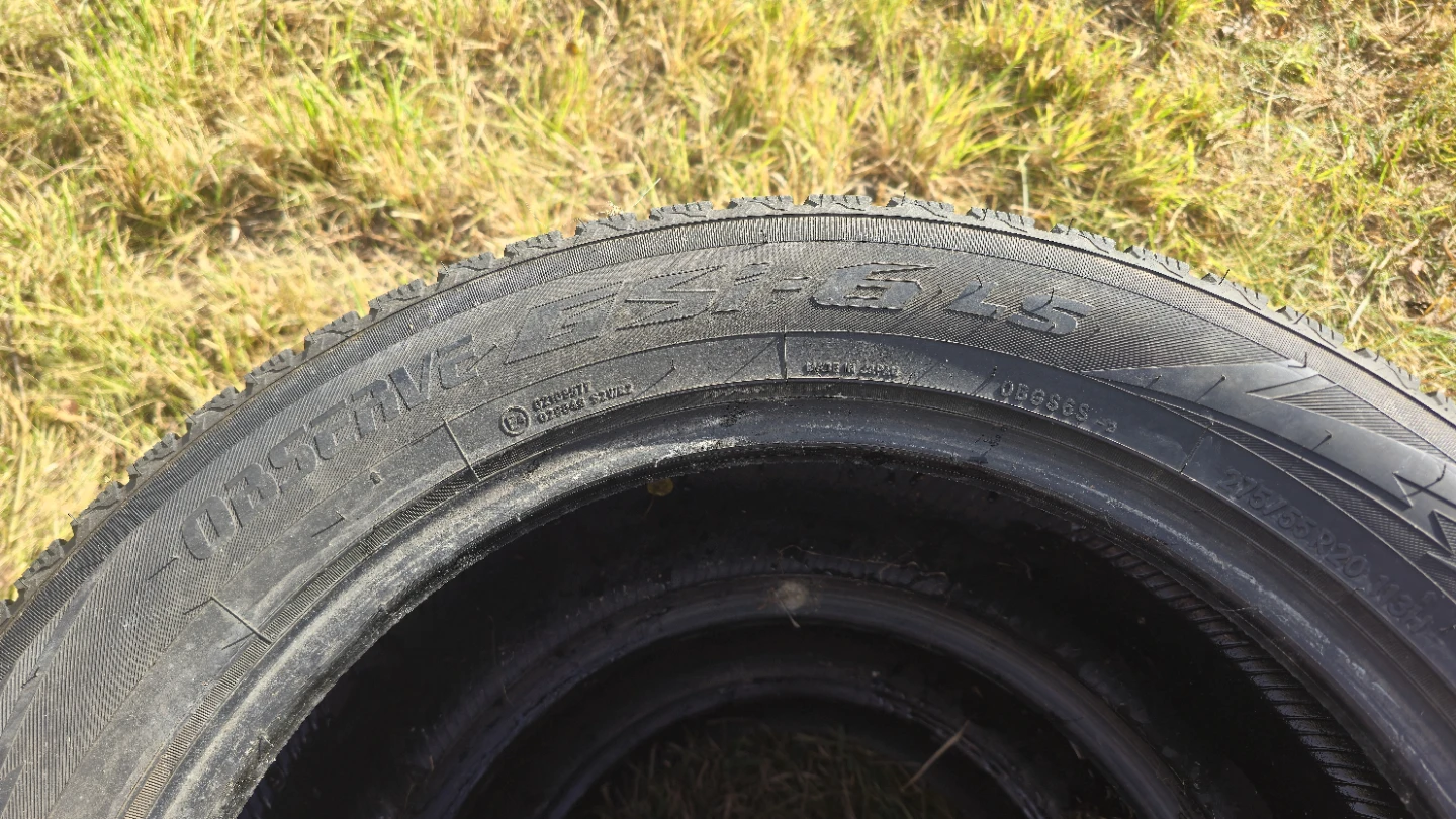 3 Toyo Observe GSI-6 LS Winter Tires 275/55 R20 - photo 3