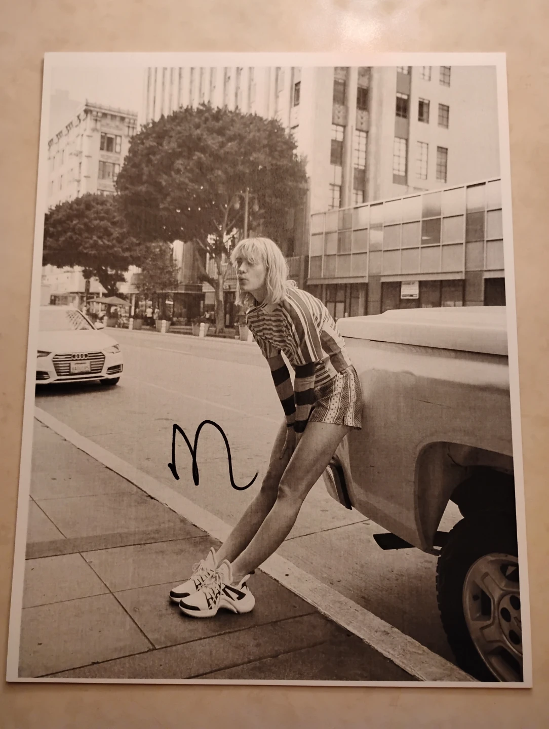 2x MACKENZIE DAVIS AUTOGRAPHS