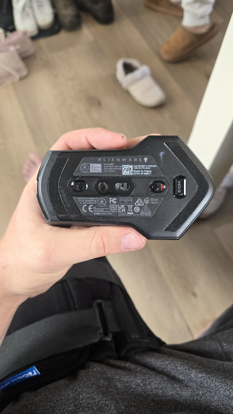 Alienware AW610M Wireless Gaming Mouse - photo 3