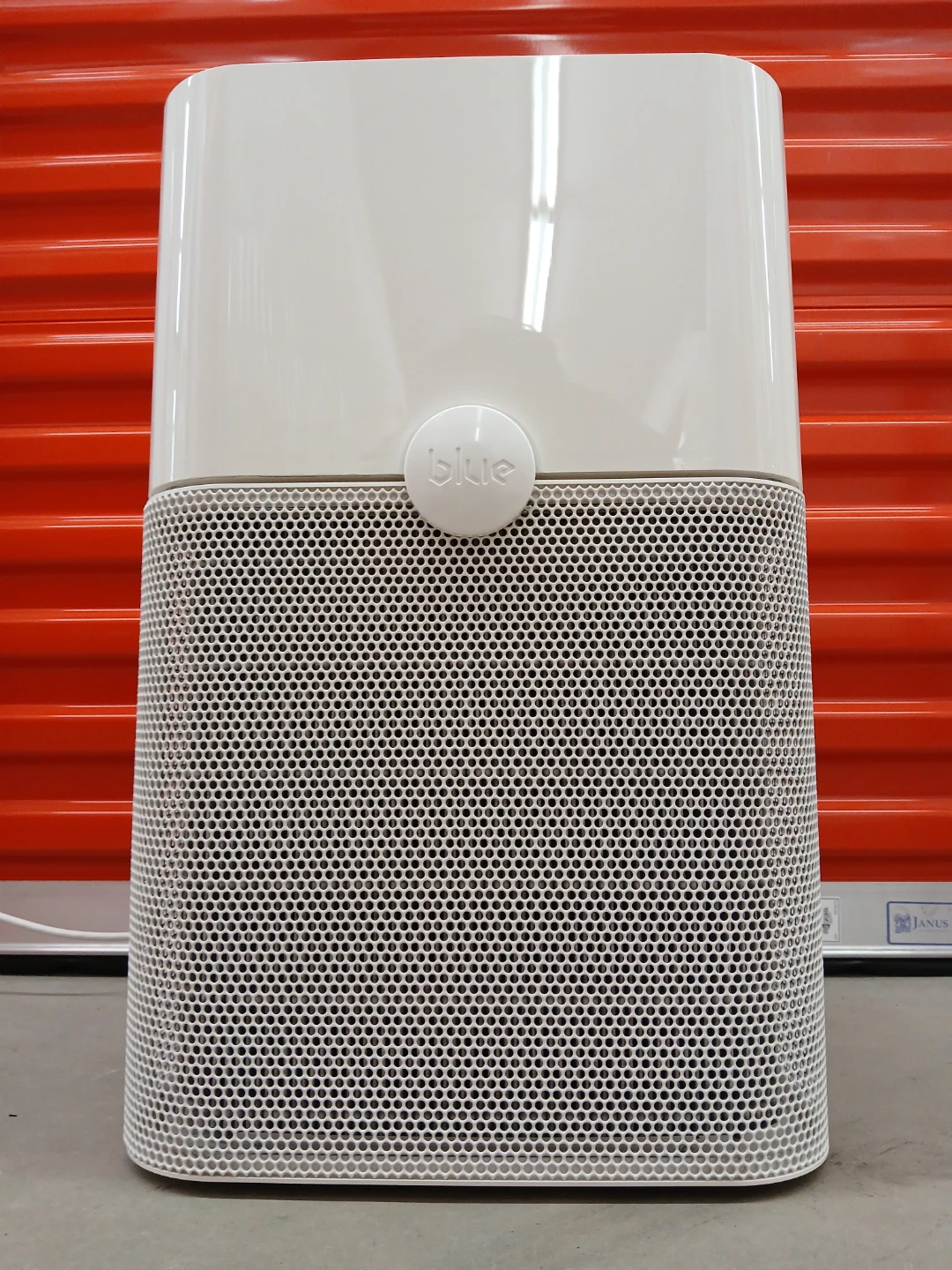 Blueair Blue 211+ Air Purifier - photo 4