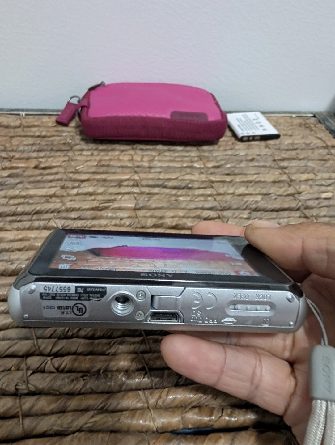 Sony Cyber-shot DSC-T99 Digital Camera - photo 5