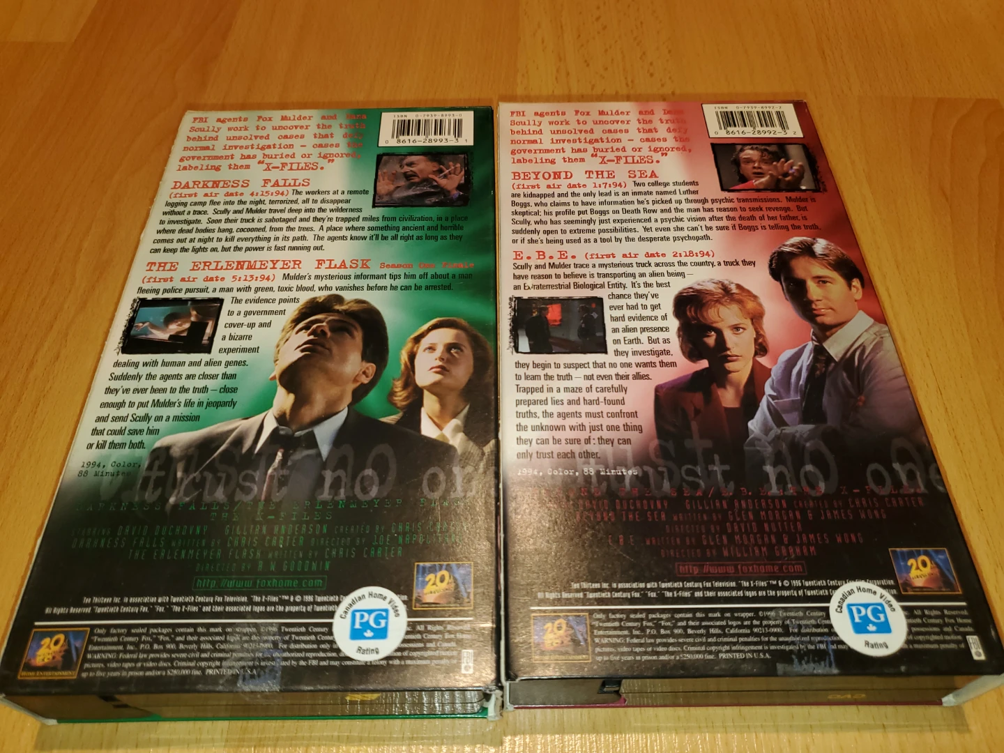 Set of 4 The X-Files VHS Tapes - photo 3