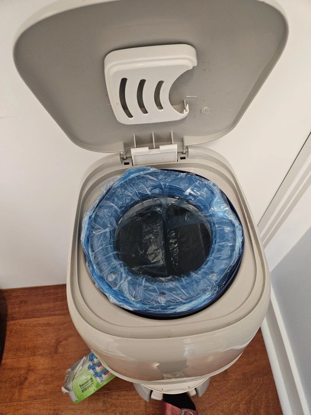Playtex Diaper Genie Complete - photo 2