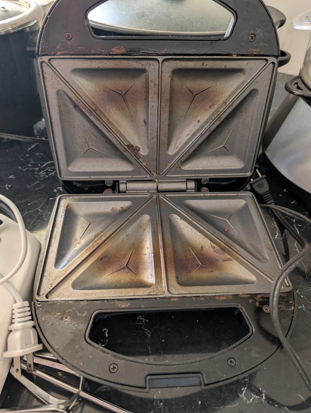 Toastmaster Sandwich Maker - photo 2