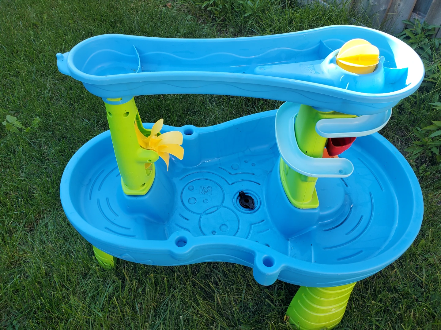 Step2 Water Table - photo 3