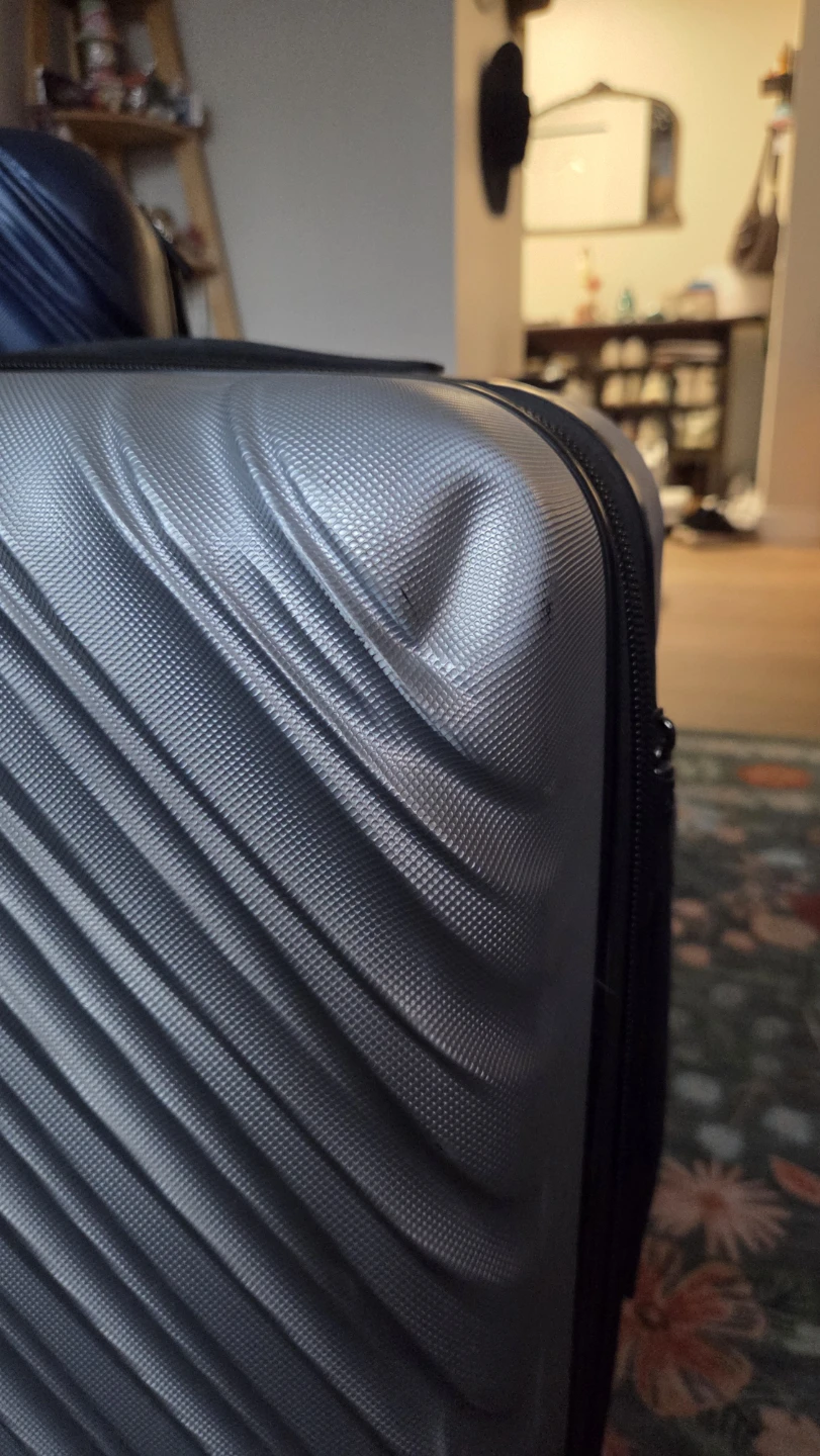 Two Ricardo Suitcases - photo 2