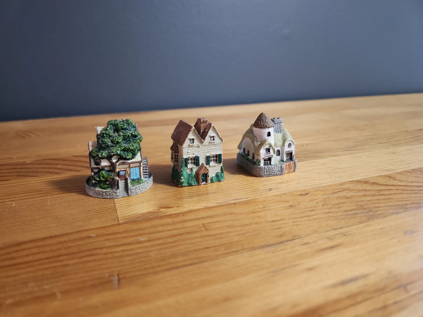 Miniature Cottage Figurines- (Set of 3) - photo 2