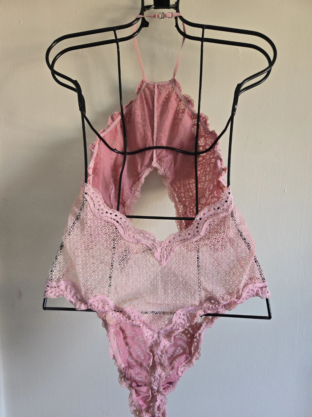 Victoria's Secret Pink Lace Bodysuit - photo 4