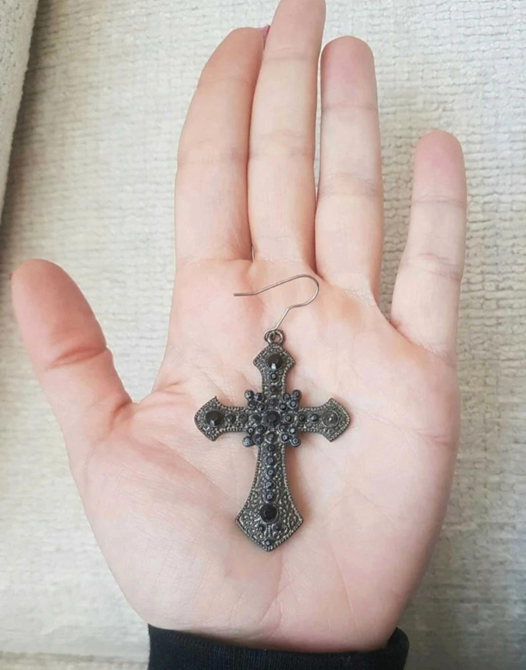 Dark Metal Black Rhinestone Cross Earrings - photo 2