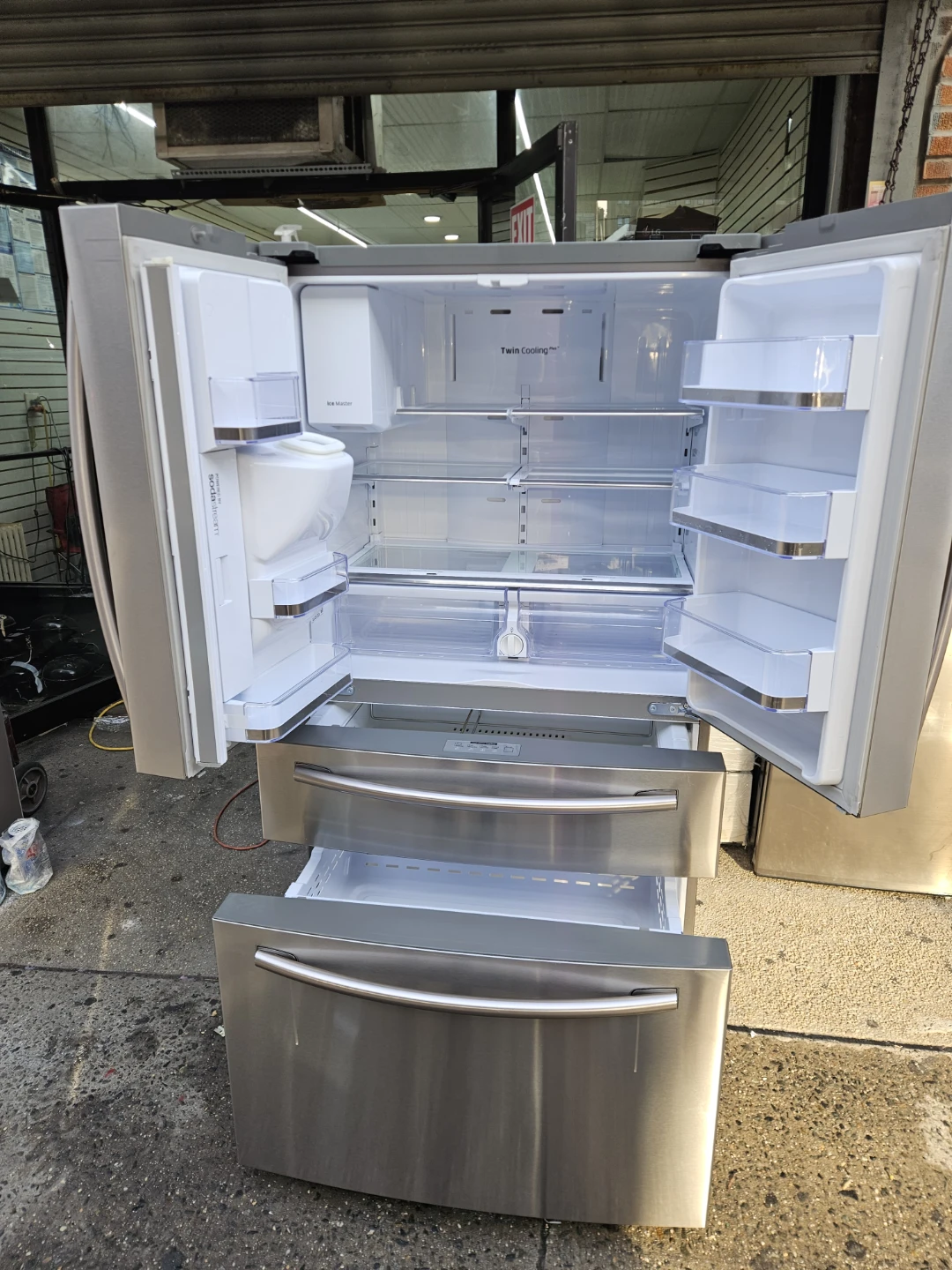 Samsung French Door Refrigerator RF23HSESBSR