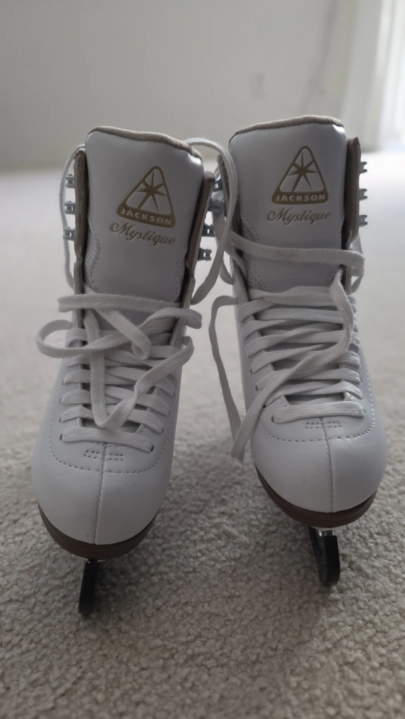 Jackson Mystique Figure Skates Size 1