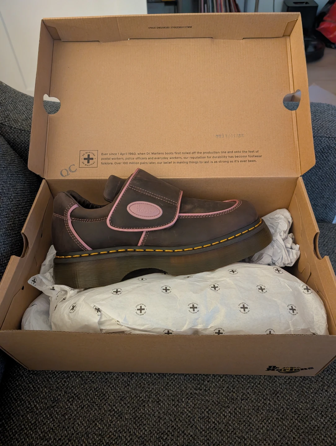 Doc Martens Buzz Strap Size 11