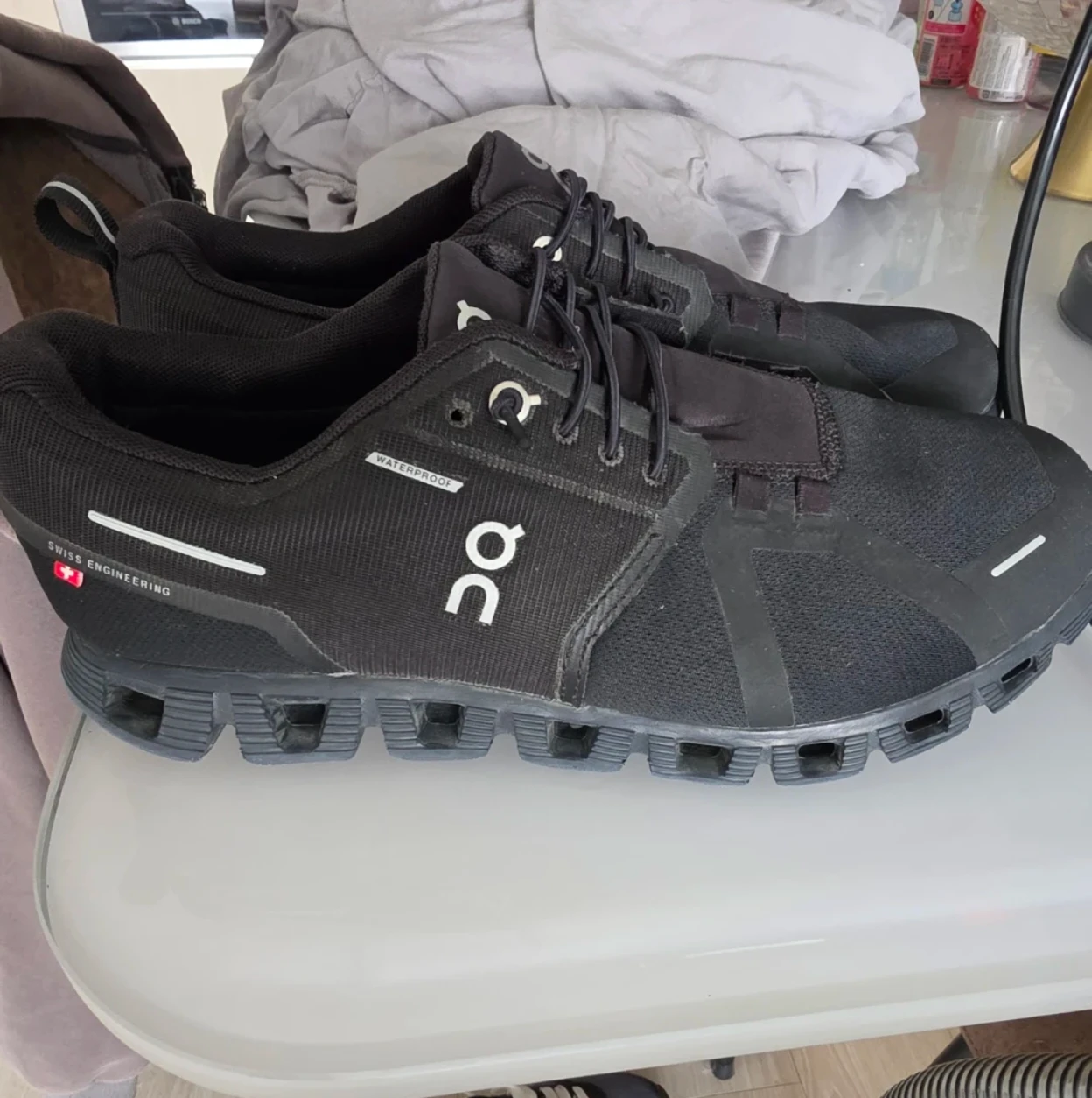 On Cloud 5 Waterproof Running Shoes - photo 2