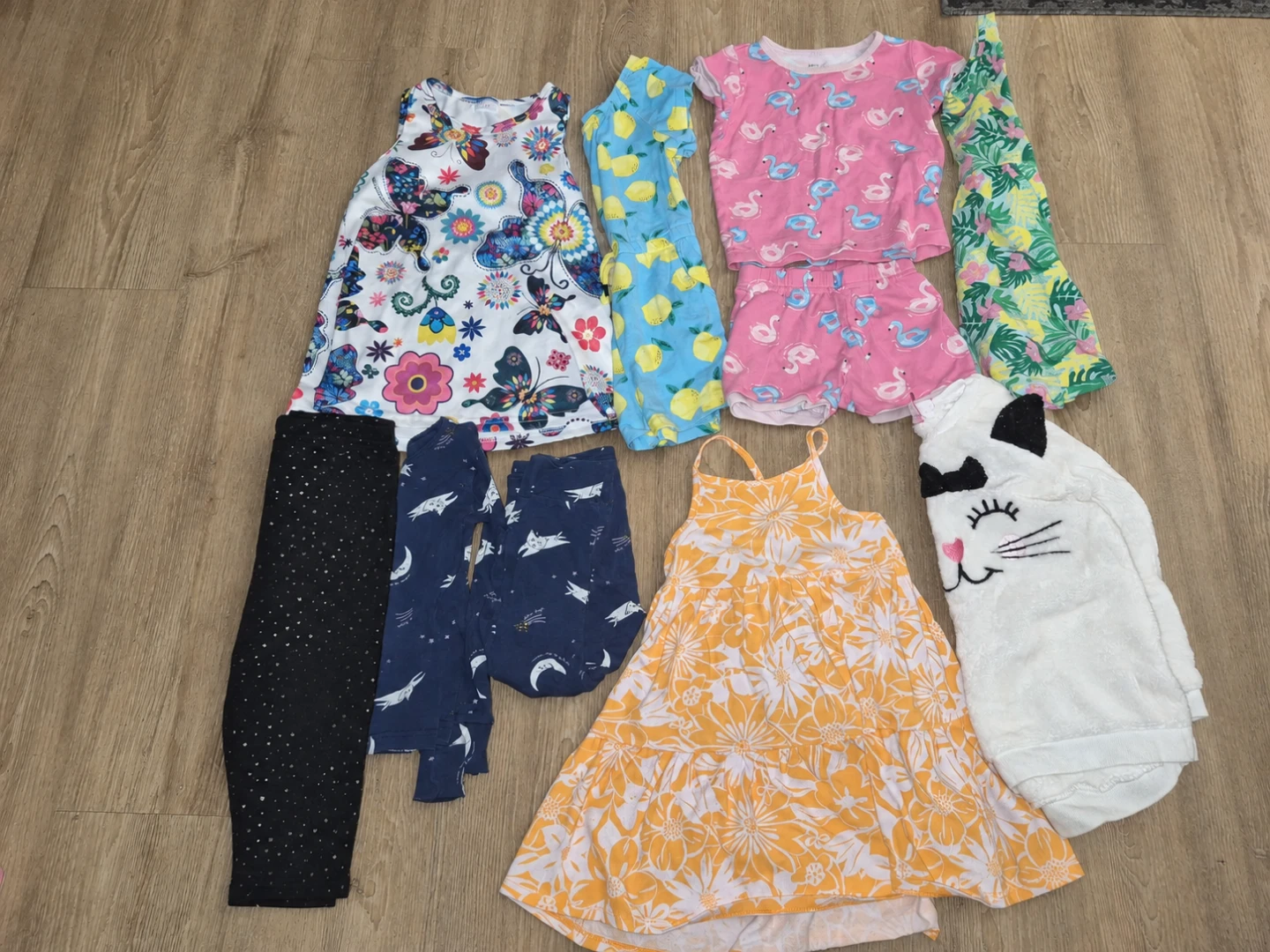 Large girls clothing bundle 2-3T - photo 2