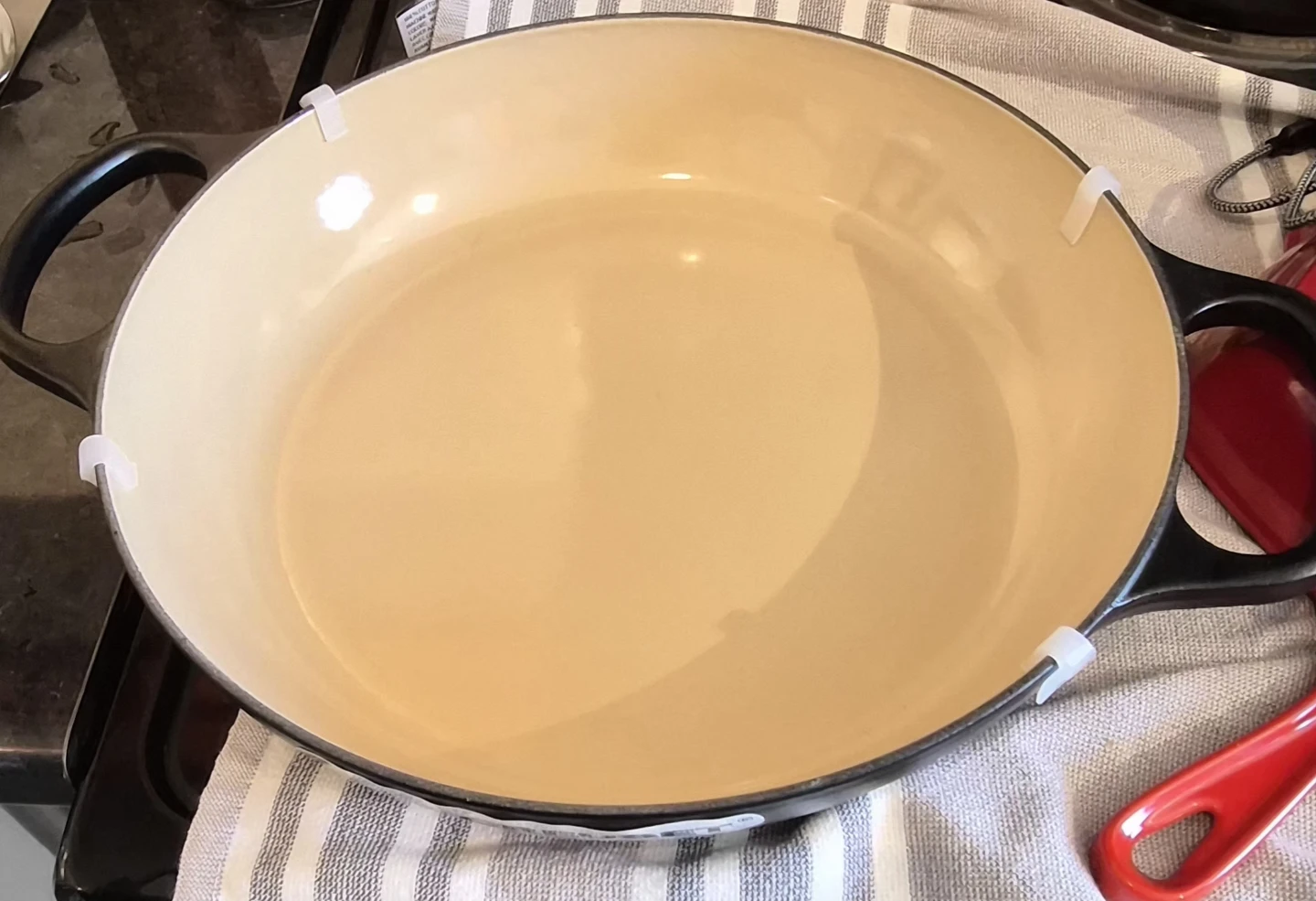 Le Creuset Enameled Cast Iron Braiser 30cm - photo 3