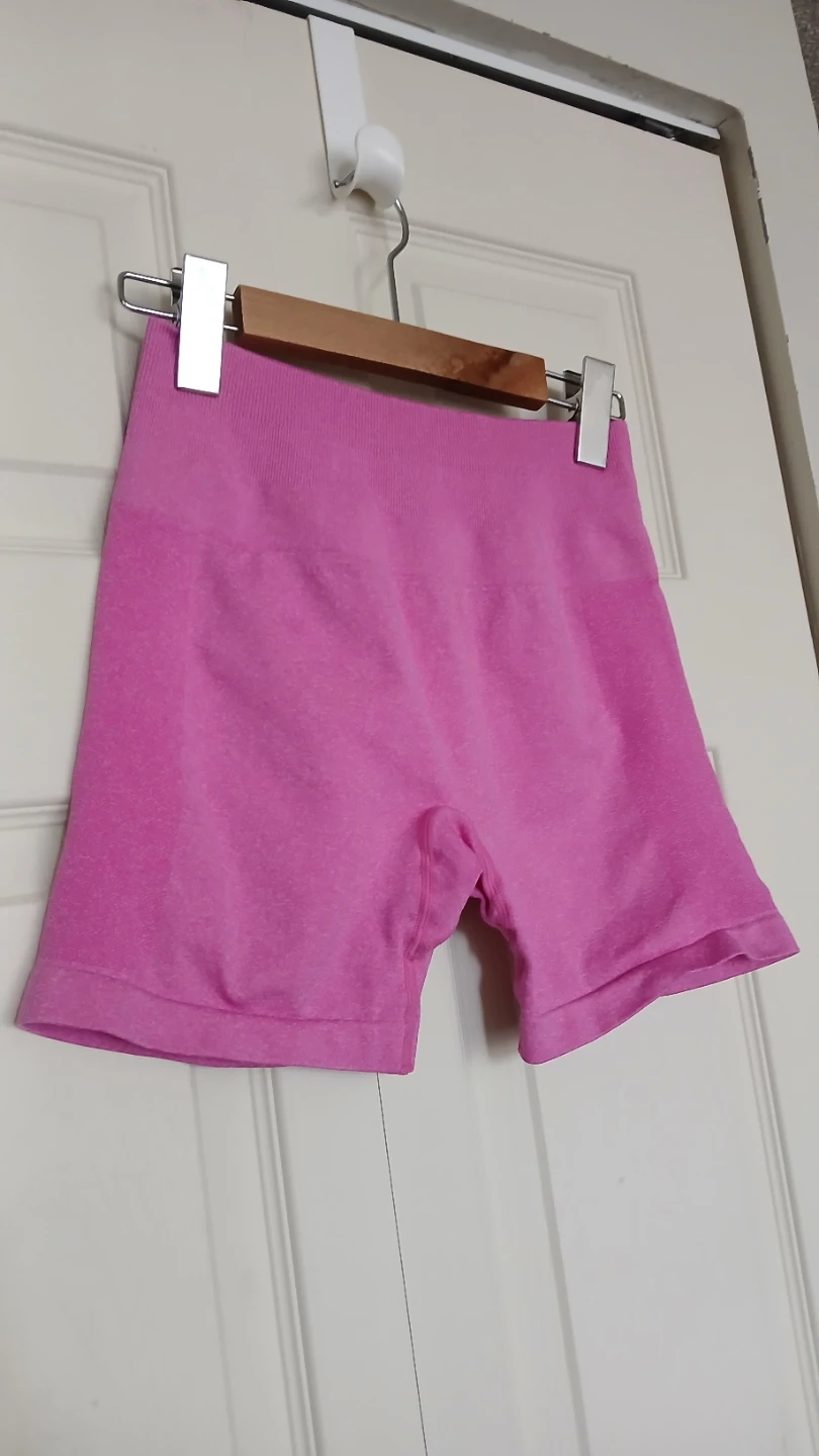 Sunzel pink shorts, size XS - photo 2