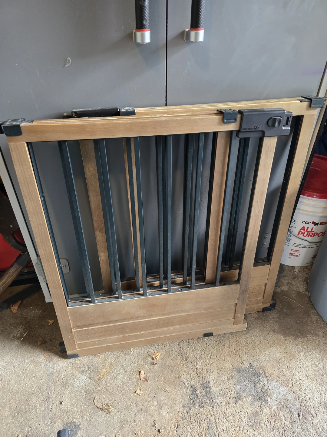 Summer Infant Wooden Safety Gate