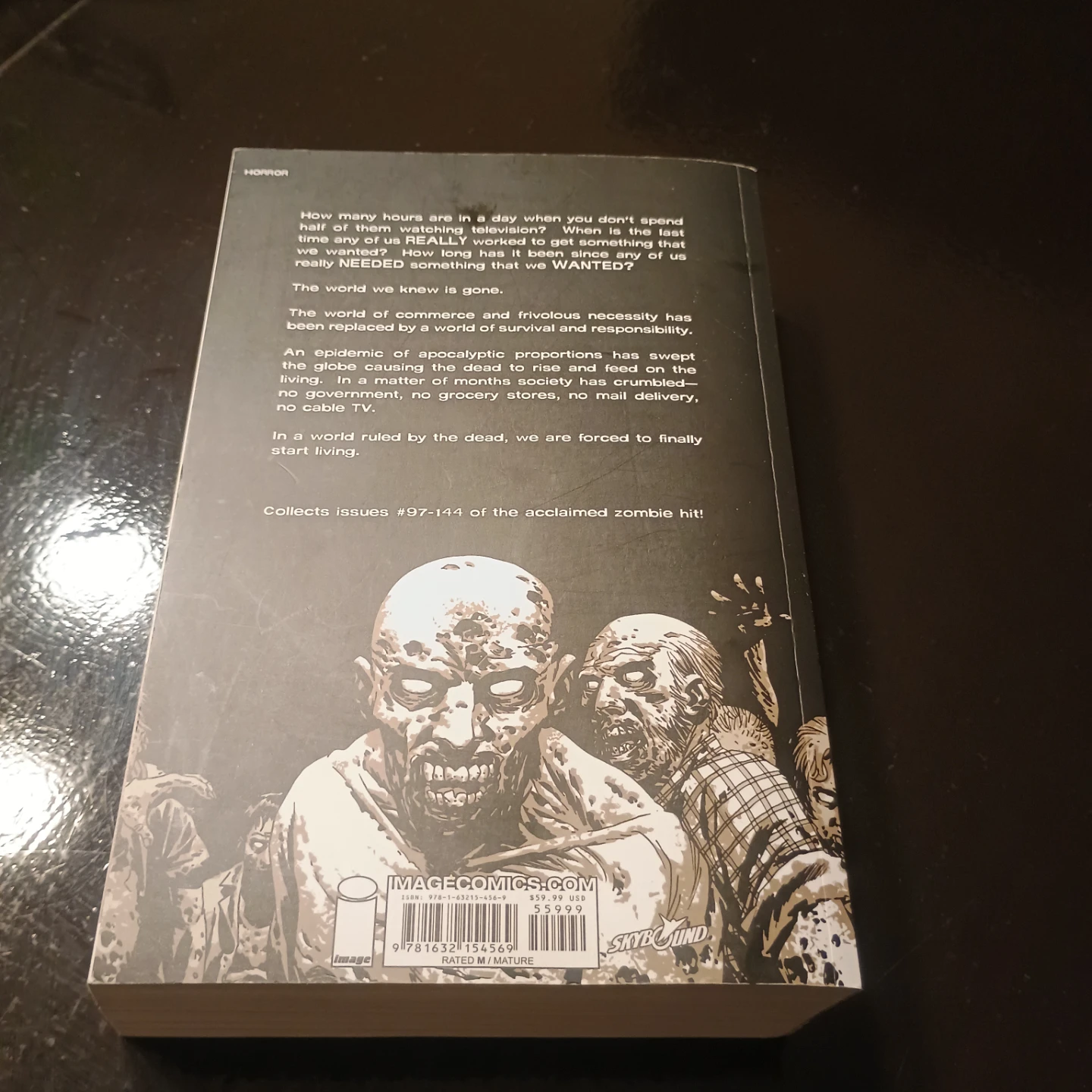The Walking Dead Compendium Three by Robert Kirkman - photo 4