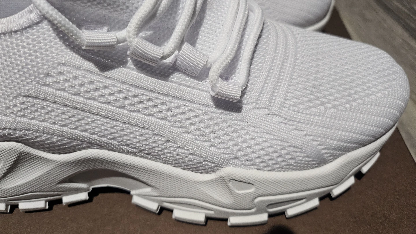 White Fashion Sneakers - photo 4