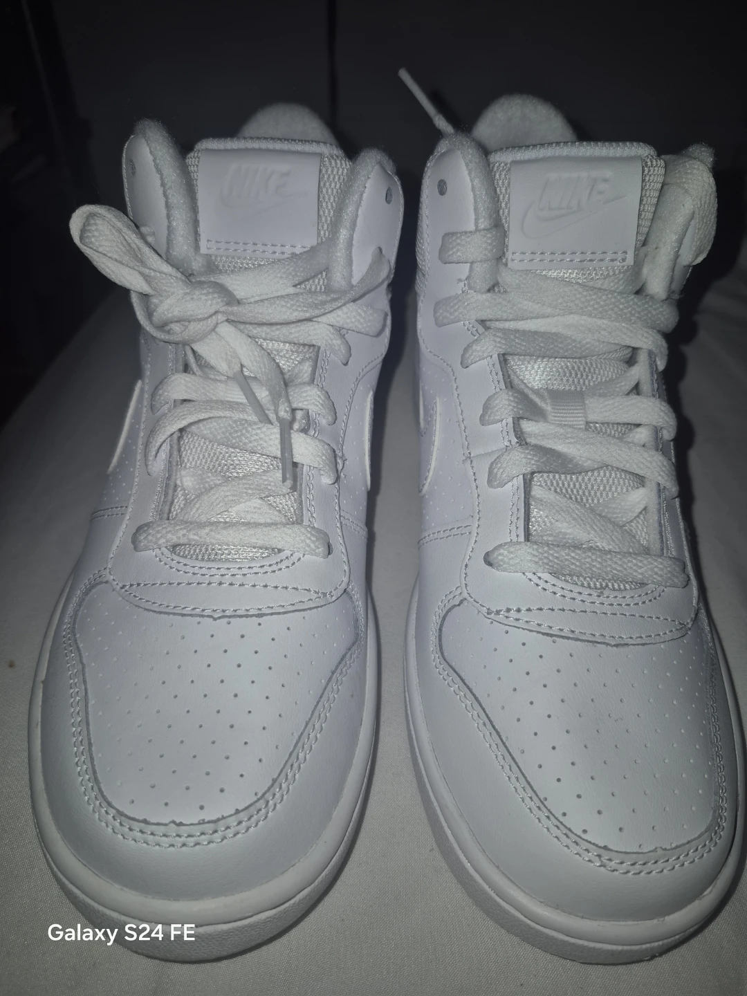 Nike High-Top Sneakers White