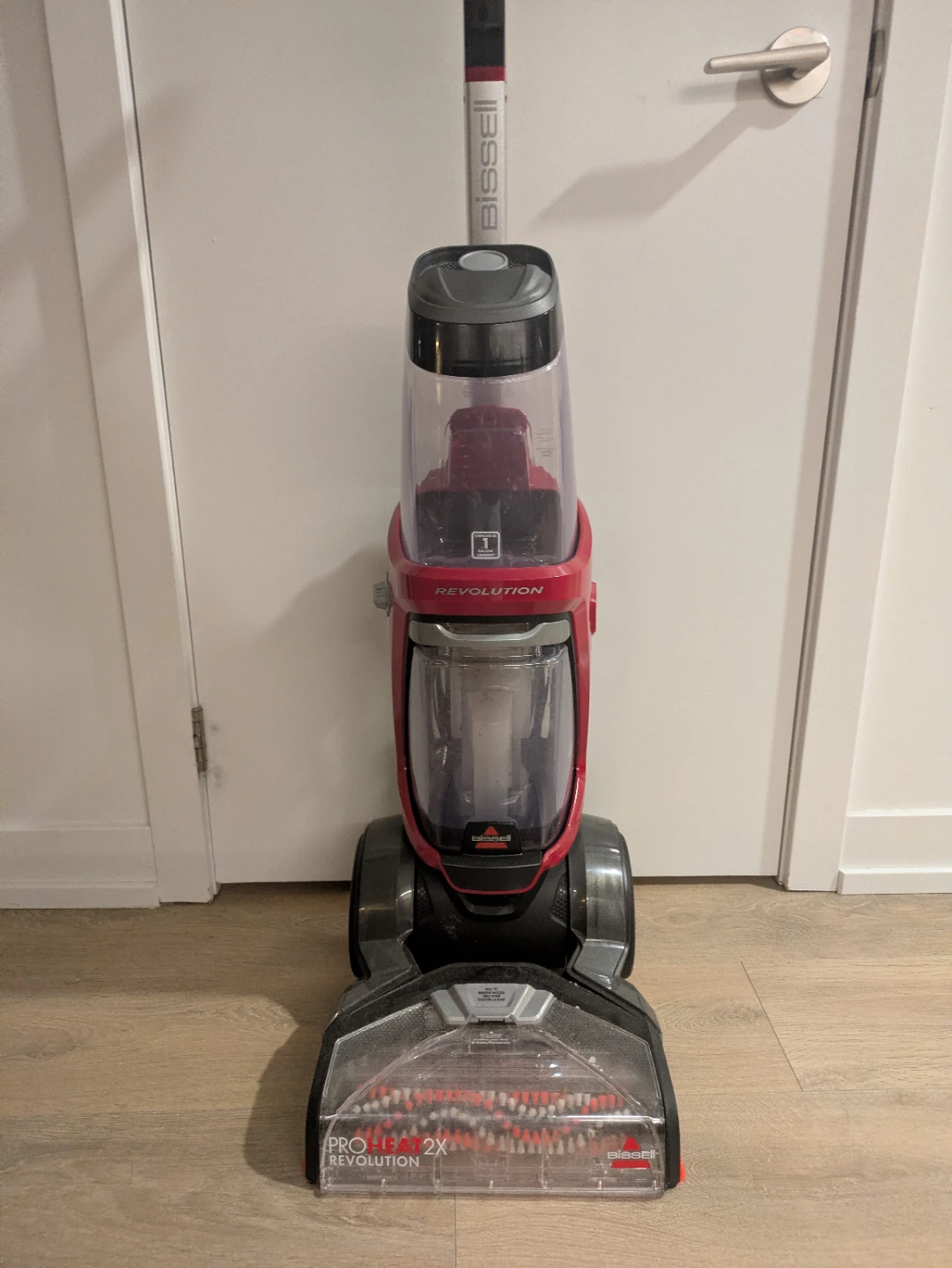 Bissell ProHeat 2X Revolution Carpet Cleaner