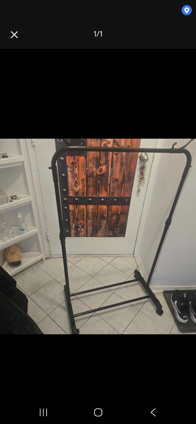 Clothing rack