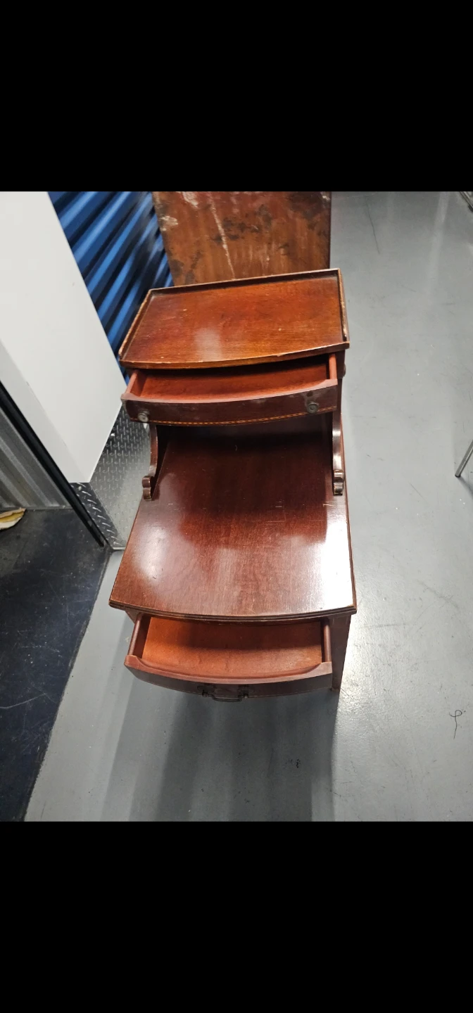 Vintage Tiered Side Table - photo 3