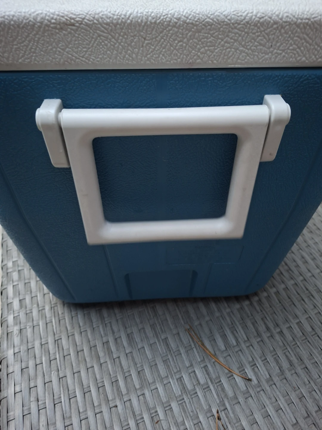 Coleman Chiller 48-Quart Chest Cooler - photo 3